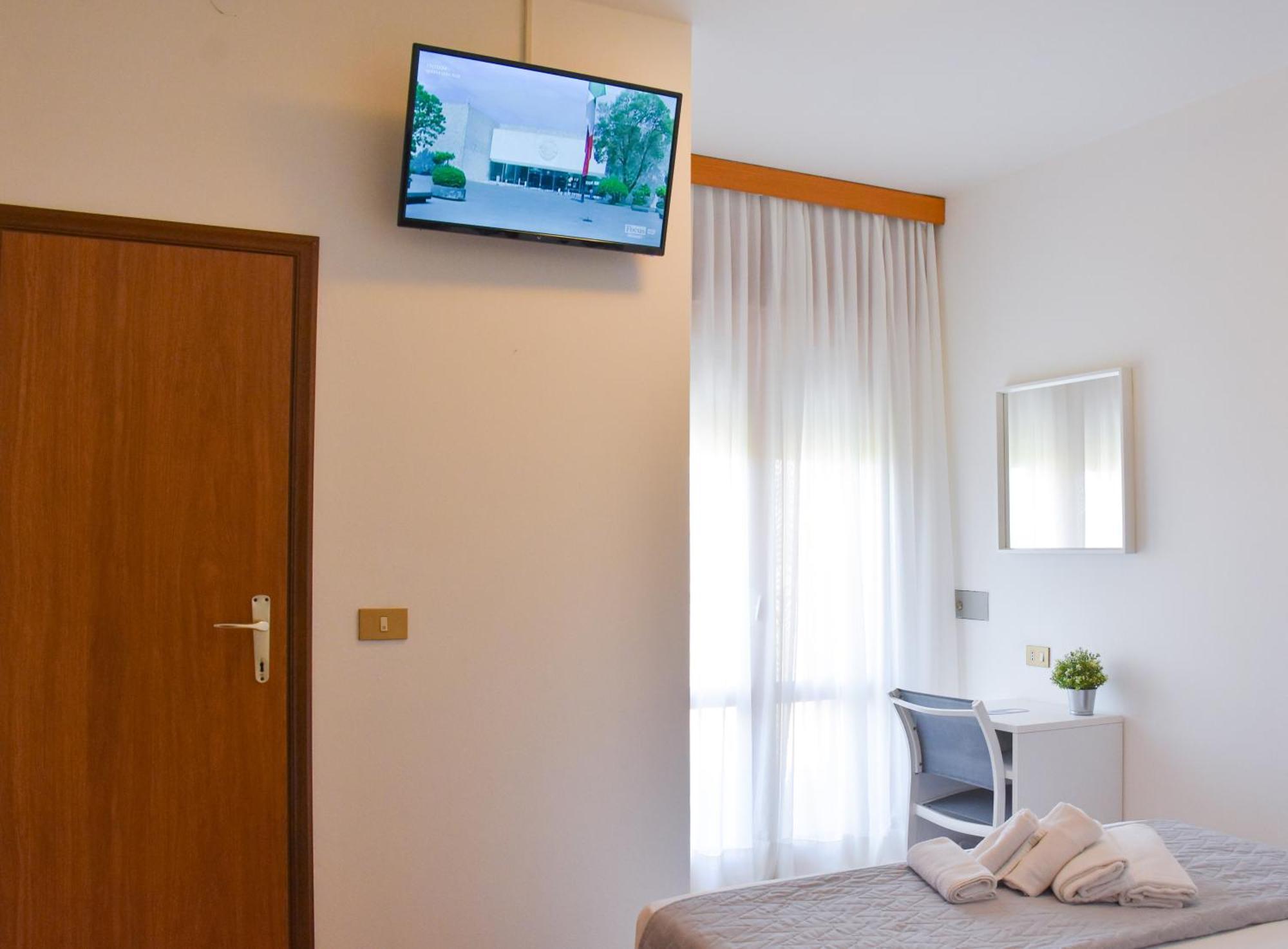 Hotel Umberto リド・ディ・イエゾロ エクステリア 写真